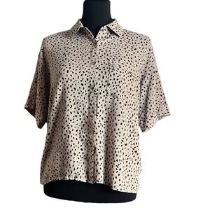 Hint of Blush Women's Button Down Top, Size Medium